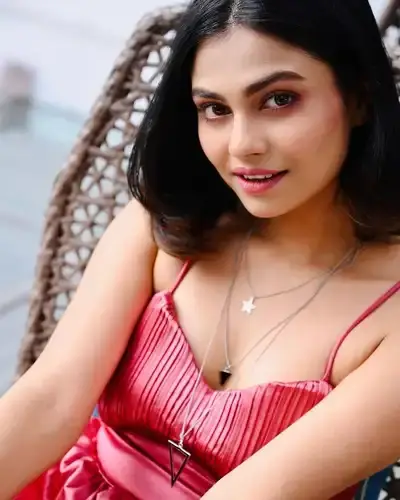 Escort Service Bagnan